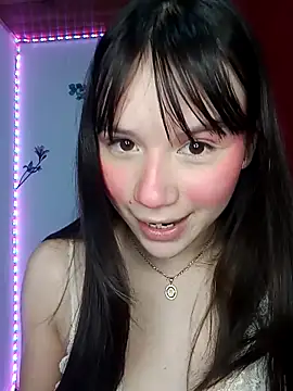 Snapshot of MikasaxX_ chatting on 05/22/26, 02:51 MikasaxX online show from 05/22/26, 02:51
