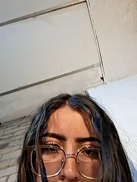 the lagoon girl online show from 03/03/26, 01:34