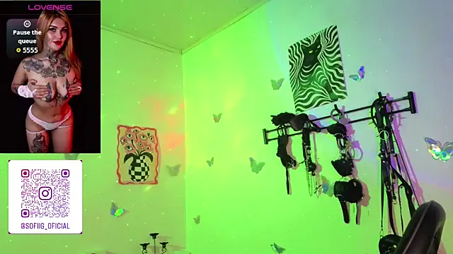 Zoeee 001 online show from 03/27/26, 07:36