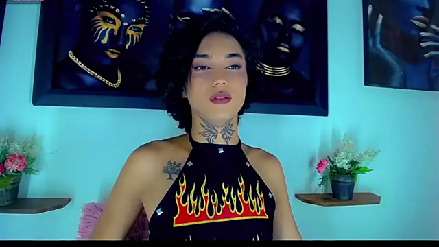 Darianna Atehortua online show from 02/18/26, 09:00