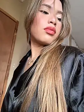 romyamo online show from 05/27/26, 11:13