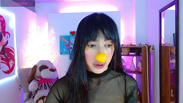 FIORELLA L online show from 04/24/26, 12:18