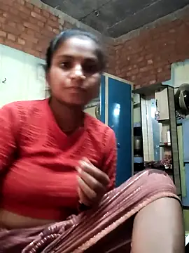 Snapshot of Gungun_thakur chatting on 06/17/26, 06:49 Gungun thakur online show from 06/17/26, 06:49