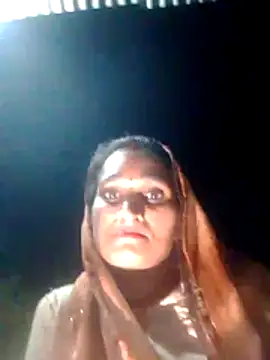 Snapshot of Cuty_nikita chatting on 05/28/26, 03:53 Cuty nikita online show from 05/28/26, 03:53