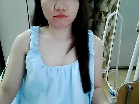 Amy8386 online show from 02/03/26, 04:34