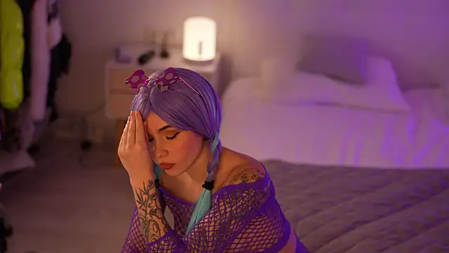 Snapshot of Sarah_Pink chatting on 02/28/25, 05:26 Sarah Pink online show from 02/28/25, 05:26