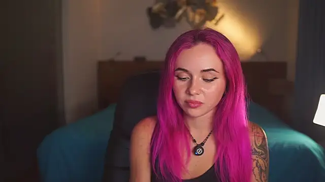 Sarah Pink online show from 04/15/26, 02:46