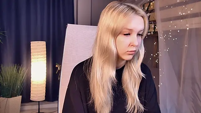 Snapshot of MaoqiBeverly chatting on 06/13/26, 06:22 MaoqiBeverly online show from 06/13/26, 06:22