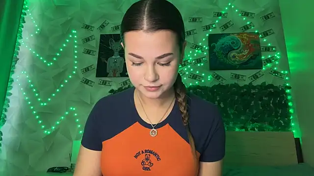 Karina vibe online show from 04/01/26, 11:11