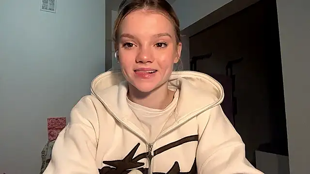 Tiffany Muse online show from 03/06/26, 03:03