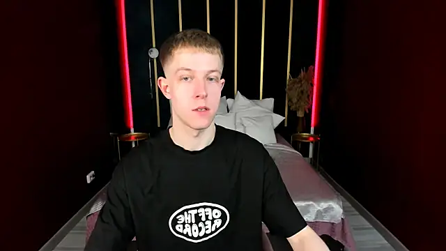 Snapshot of Dylan_Norton chatting on 04/30/26, 12:00 Dylan Norton online show from 04/30/26, 12:00