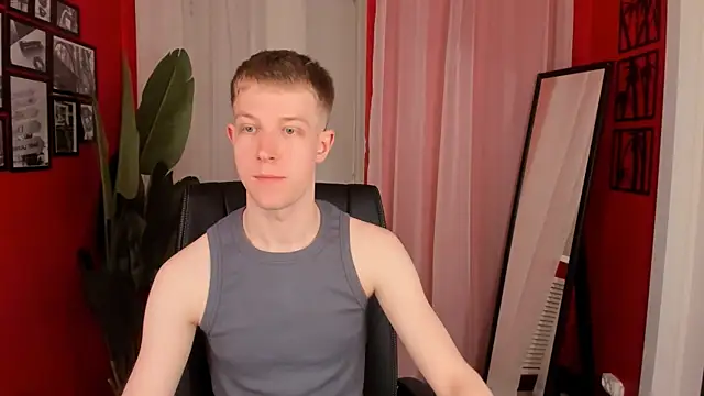Snapshot of Dylan_Norton chatting on 05/07/26, 11:04 Dylan Norton online show from 05/07/26, 11:04