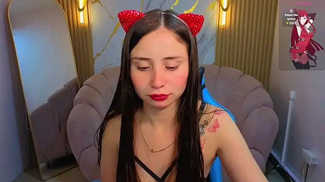 Ariana18 b online show from 04/21/26, 12:44