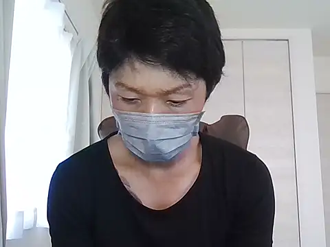 Snapshot of K0U-123 chatting on 06/10/26, 04:01 K0U-123 online show from 06/10/26, 04:01