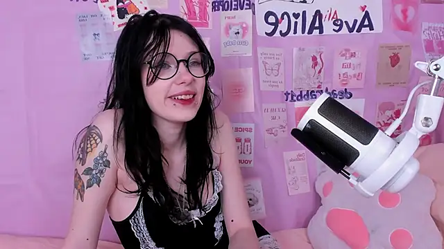 NessaV online show from 02/01/26, 09:08