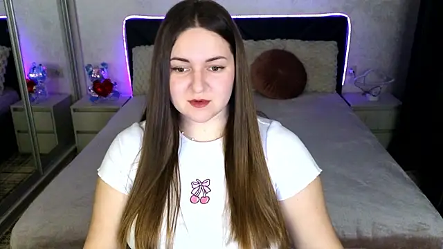 Eva Luxx online show from 03/05/26, 11:01