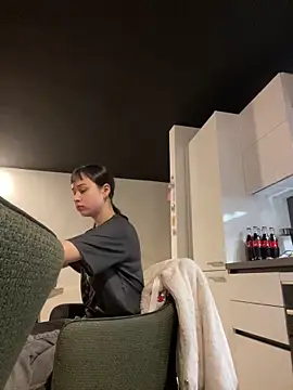 Just-Lilly online show from 03/16/26, 06:45