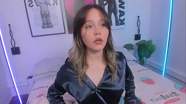 Hey lucy   online show from 02/08/26, 03:26