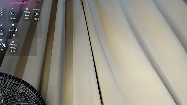 Lucia velez online show from 03/03/26, 02:28