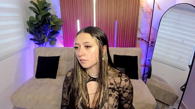 Snapshot of Giselle_Laurens_ chatting on 05/02/26, 06:57 Giselle Laurens online show from 05/02/26, 06:57