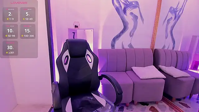 Snapshot of CarolineFyre chatting on 02/16/26, 02:46 CarolineFyre online show from 02/16/26, 02:46