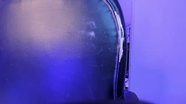 Snapshot of CarolineFyre chatting on 02/18/26, 12:45 CarolineFyre online show from 02/18/26, 12:45