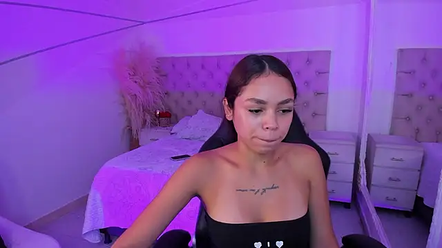 CarolineFyre online show from 03/13/26, 01:07