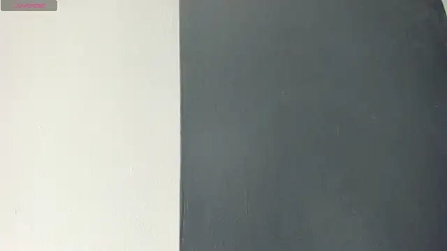 CarolineFyre online show from 04/21/26, 12:33