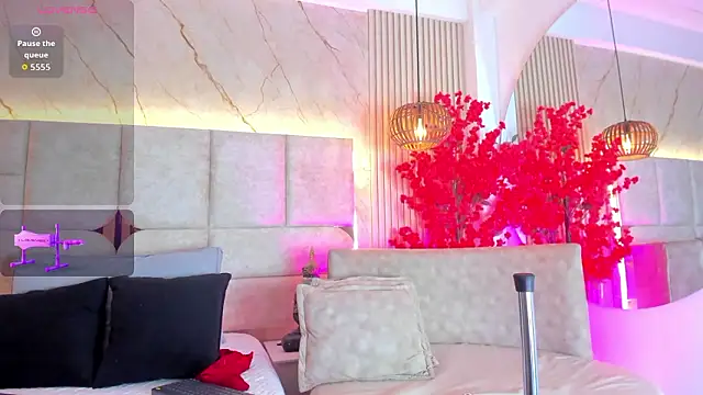 EmmaLovve online show from 02/26/26, 02:32