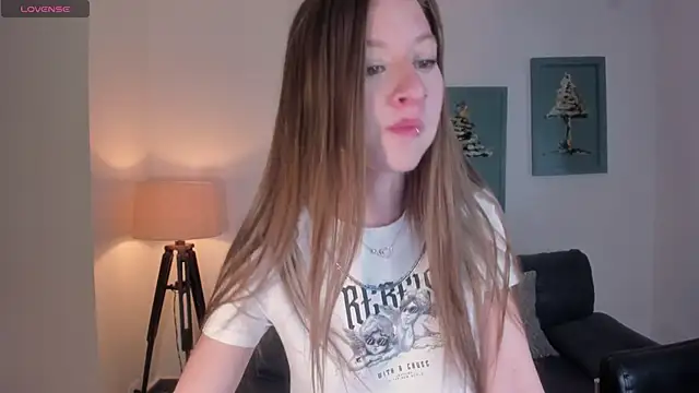 IsabellaMorettiX online show from 05/26/26, 04:30