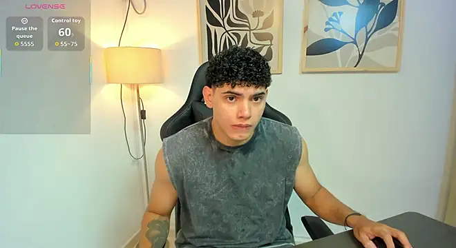 Snapshot of justin_payn14 chatting on 07/01/26, 12:51 justin payn14 online show from 07/01/26, 12:51