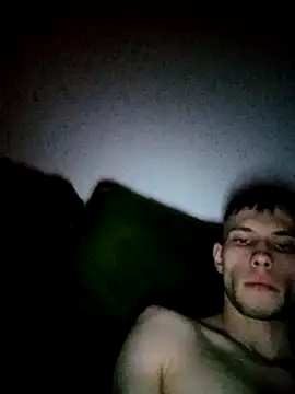 Snapshot of MalyHelikopter1234 chatting on 02/05/26, 12:15 MalyHelikopter1234 online show from 02/05/26, 12:15