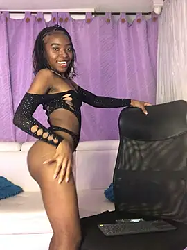 Snapshot of sharoon_cutee chatting on 03/18/26, 02:20 sharoon cutee online show from 03/18/26, 02:20