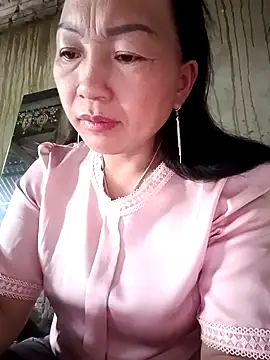 baby 112233 online show from 04/21/26, 12:12