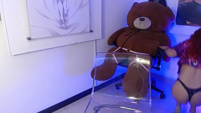 mere in redd online show from 03/27/26, 12:05