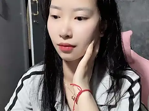 Linne6789 online show from 03/05/26, 07:43