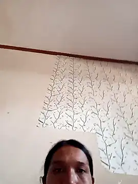 WildJennifercum online show from 04/23/26, 12:45