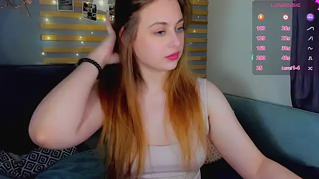 Alice Wanderr online show from 03/03/26, 01:45