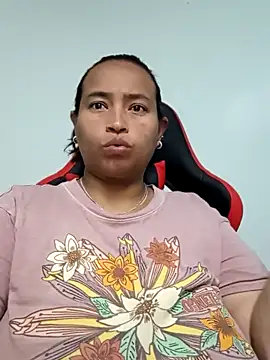 BustySexy Nataly online show from 04/10/26, 05:23