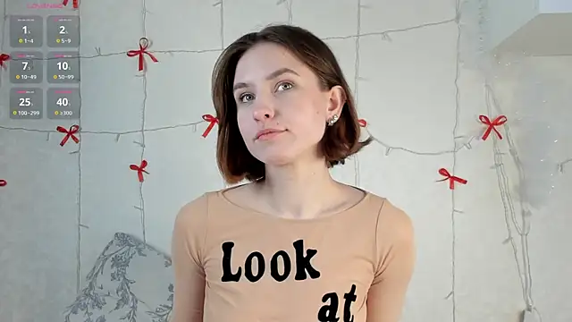 VelvetCaress online show from 03/31/26, 08:15