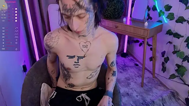 Snapshot of swagamee chatting on 02/10/26, 09:19 swagamee online show from 02/10/26, 09:19