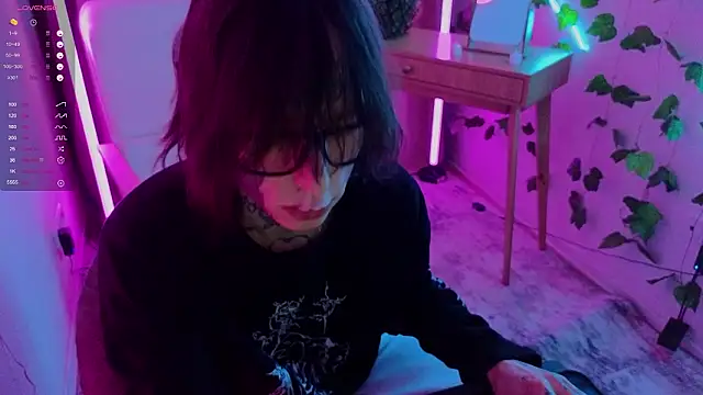 Snapshot of swagamee chatting on 02/11/26, 09:09 swagamee online show from 02/11/26, 09:09