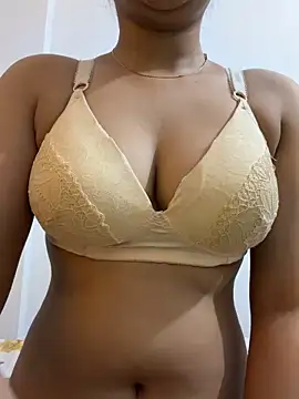 Divya-03 online show from 04/18/26, 01:04