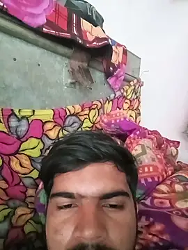 Harry302933 online show from 04/22/26, 08:06