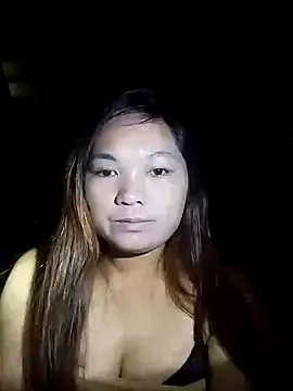 cute-hiphop online show from 03/17/26, 01:21