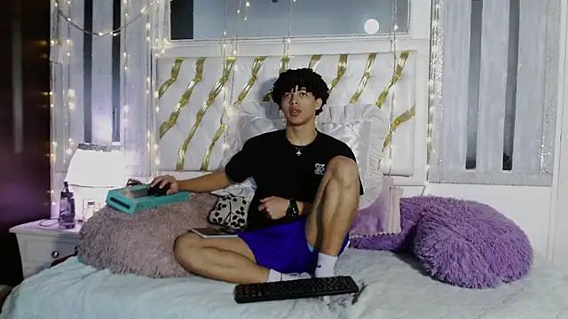 ian smith  online show from 02/05/26, 12:43