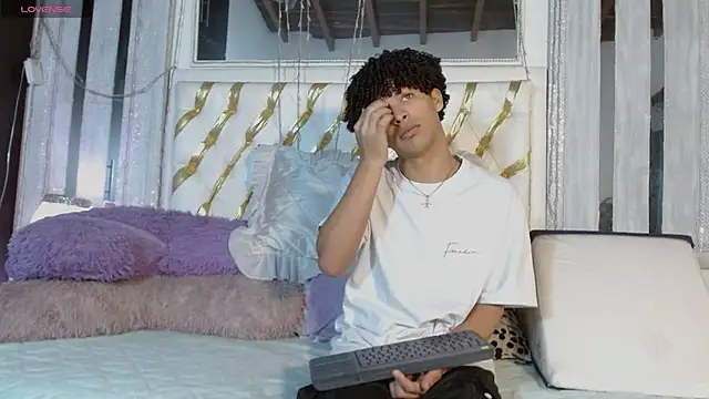 ian smith  online show from 04/06/26, 11:44