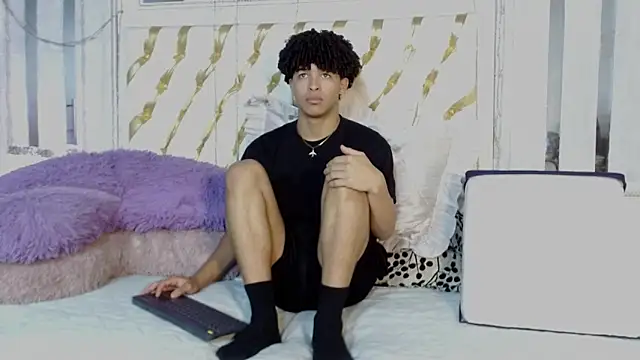 ian smith  online show from 04/21/26, 11:27