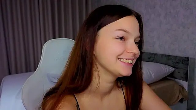 ElizaPizza online show from 06/03/26, 06:24