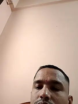 Mumbai handsom92 online show from 03/16/26, 03:23